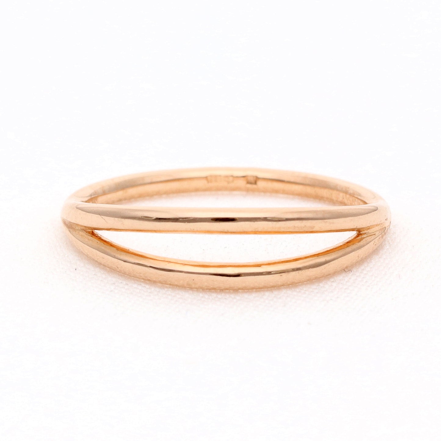 Minimalistinis auksinis žiedas