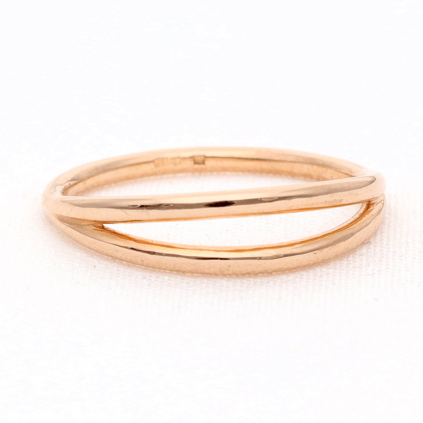 Minimalistinis auksinis žiedas